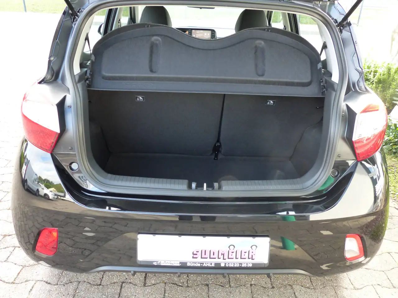 Hyundai i10 Spring Carplay Tempomat Klima — Galería del vehículo 7