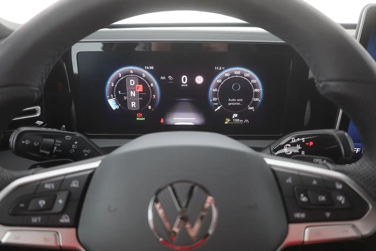 Volkswagen Tiguan 1.5 TSI R-Line DSG Matrix ACC 360° AHK — Vehicle gallery 18