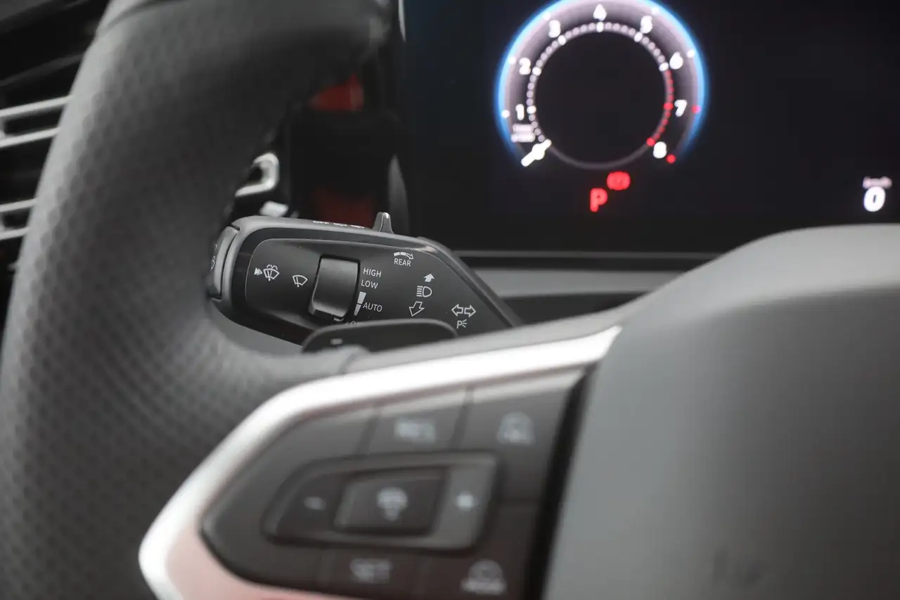 Volkswagen Tiguan 1.5 TSI R-Line DSG Matrix ACC 360° AHK — Vehicle gallery 19