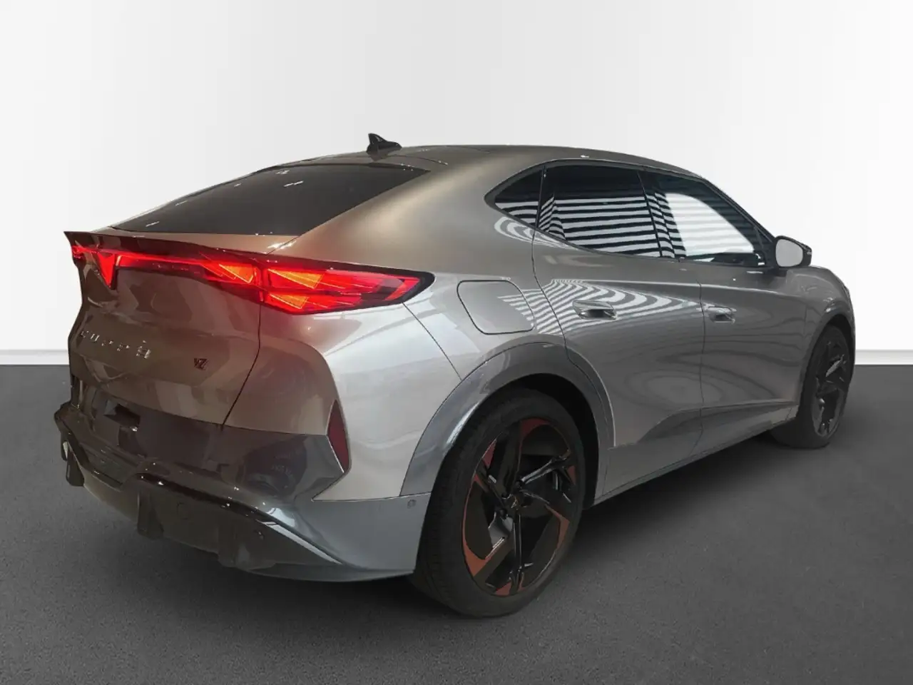 CUPRA Tavascan 250 kW VZ 4Drive Dual Engine — معرض صور السيارة 6