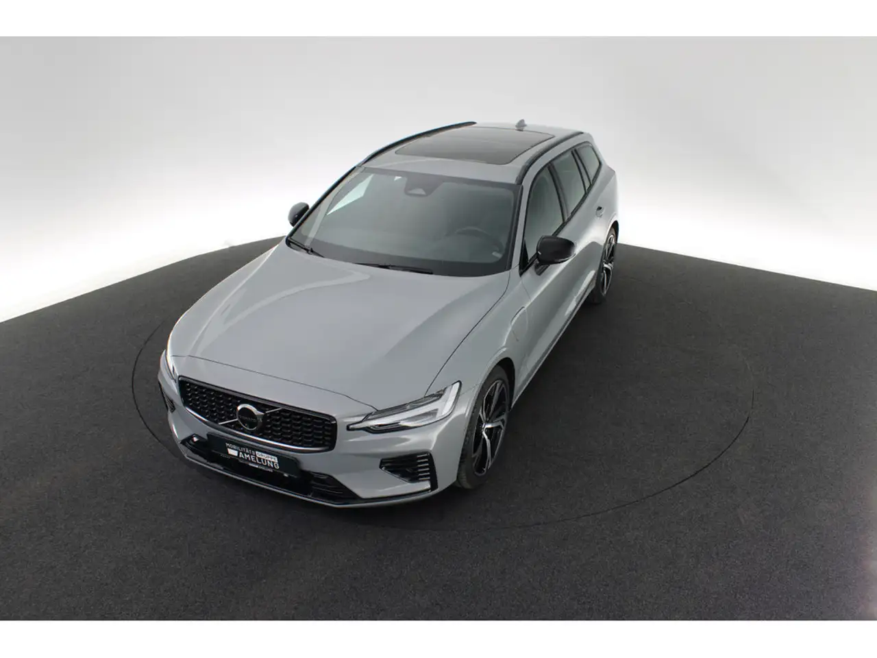 Volvo V60 T8 AWD Plus Dark SHZ H/K STANDHZ LED PANO — Galerie du véhicule 15