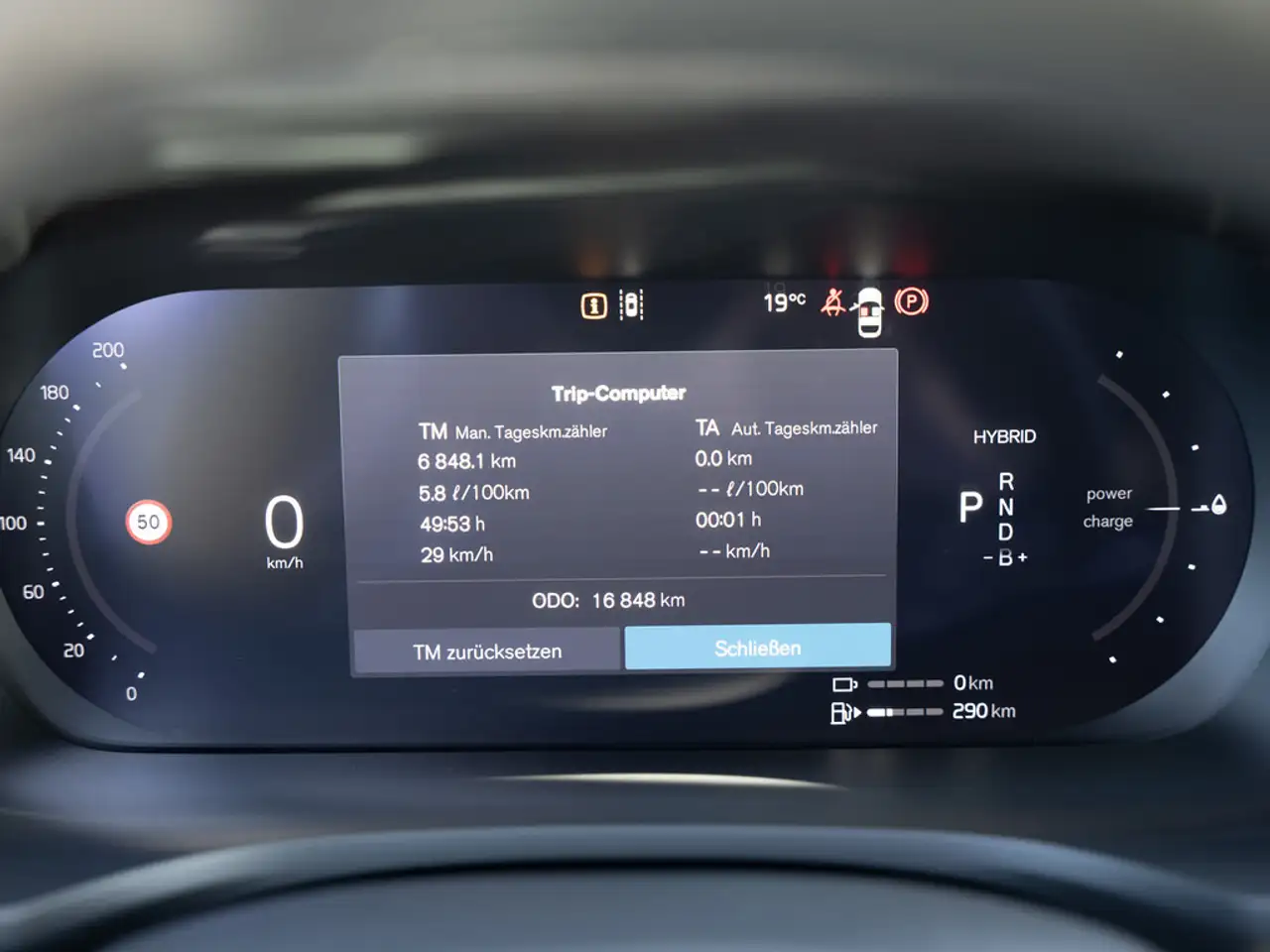 Volvo V60 T8 AWD Plus Dark SHZ H/K STANDHZ LED PANO — Galerie du véhicule 33