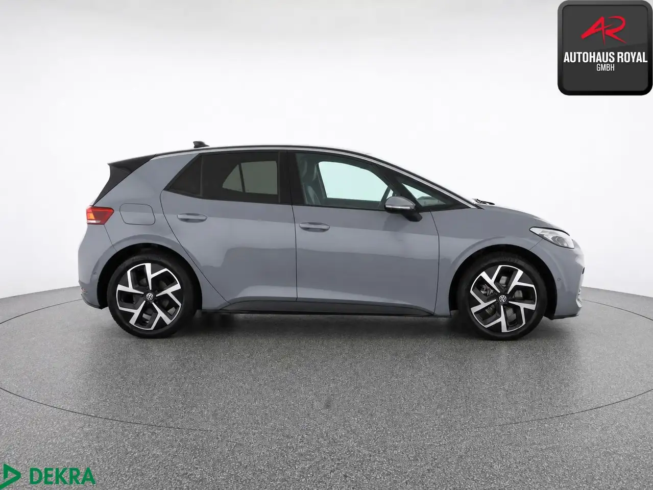 Volkswagen ID.3 PRO MOVE MASSAGE,KEYLESS,ACC,KAMERA,SH,1.HD — معرض صور السيارة 6