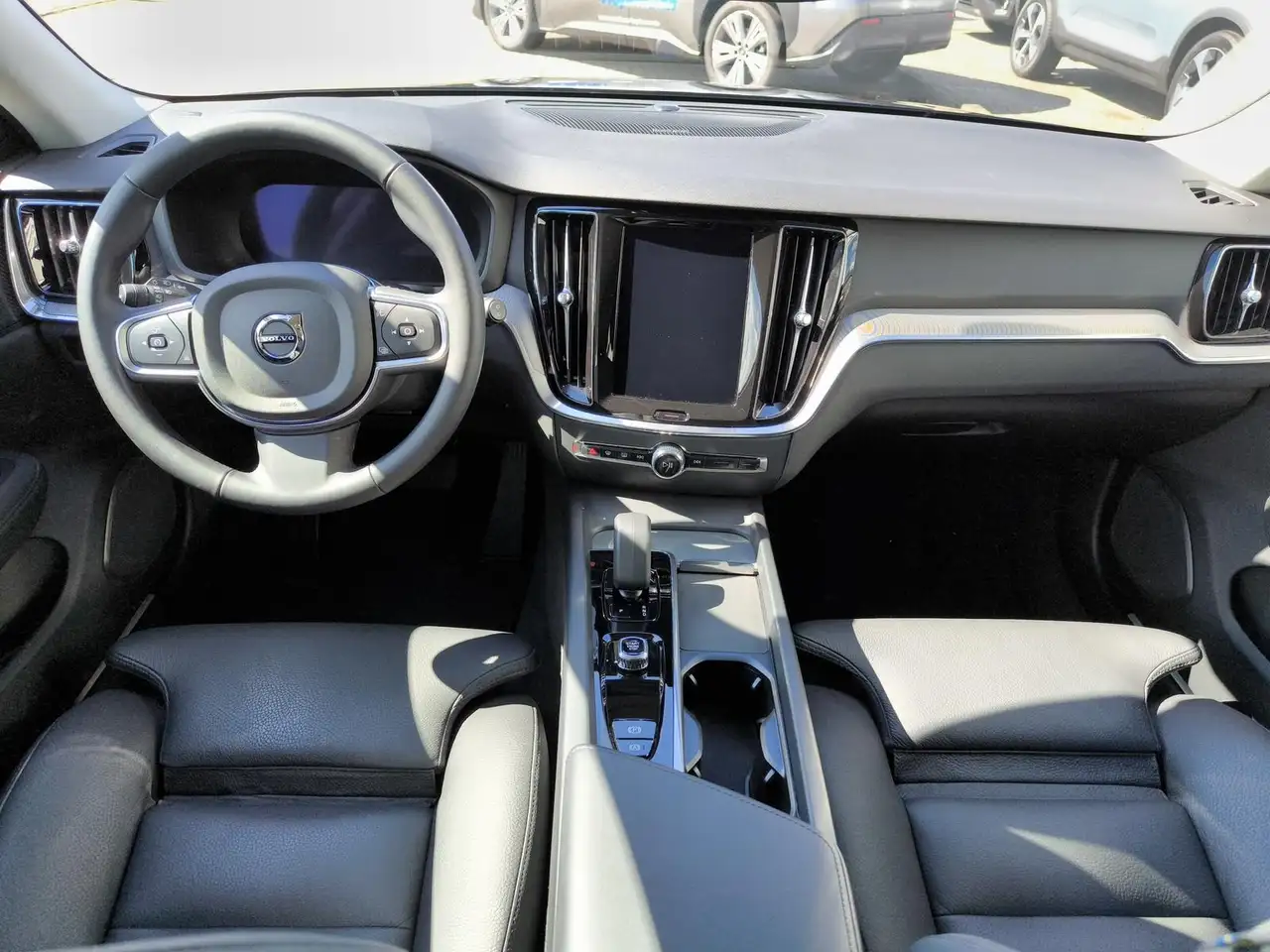 Volvo V60 B4 Benzin ACC BLIS Frontscheibenhzg — Vehicle gallery 12