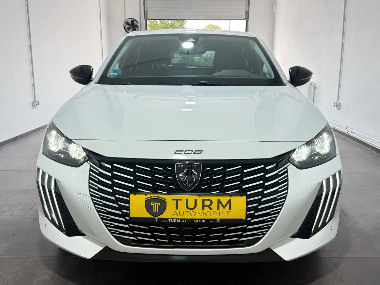 Peugeot 208 Allure 8-FACH Alu|NAVI|SHZ|Parksensoren|Garantie — معرض صور السيارة 2