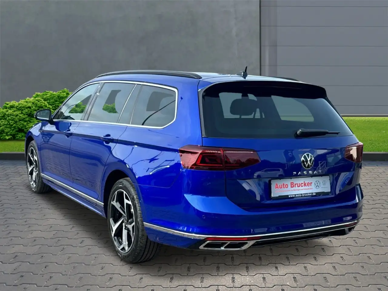 Volkswagen Passat Variant Business 2.0 TSI+Klimaautomatik-3-Zonen+Sportpaket — Galería del vehículo 2