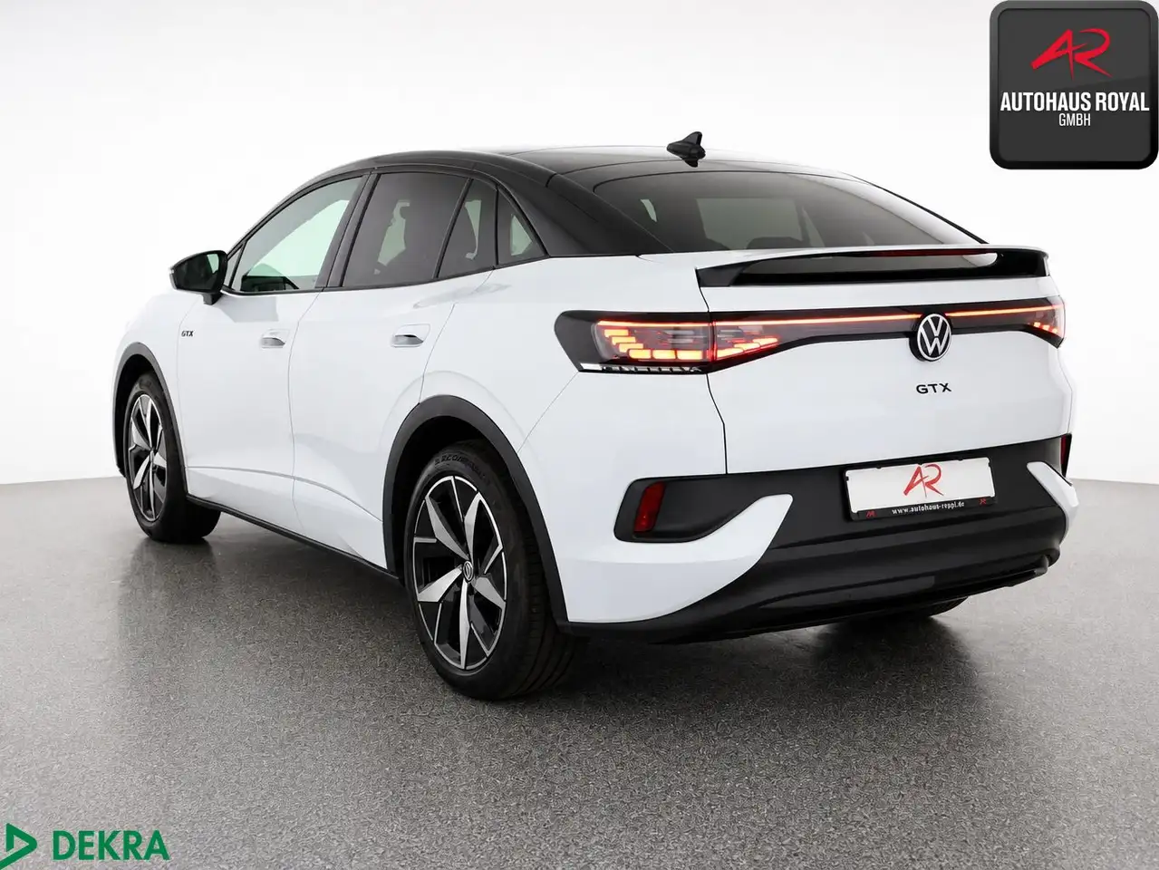 Volkswagen ID.5 GTX 4M PANO,WÄRMPUMPE,MATRIX,STANDHEIZ,ACC — معرض صور السيارة 3