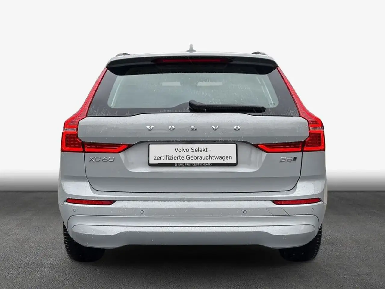 Volvo XC60 XC60 B5 B AWD Core — Vehicle gallery 7
