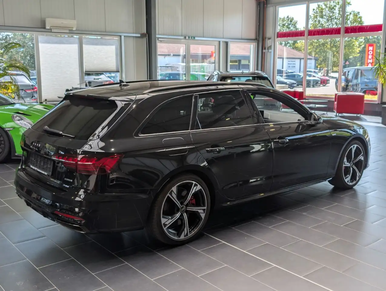 Audi A4 Avant 45 TFSI quattro S line "Edition" — Galería del vehículo 6
