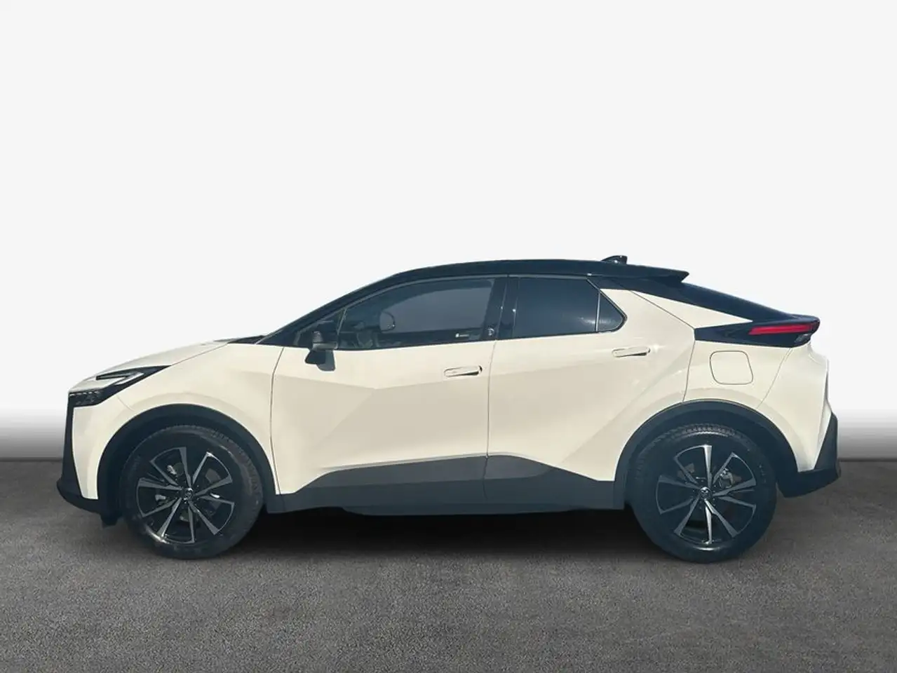 Toyota C-HR 2.0 Plug-in Team Deutschland Technik-Paket — Vehicle gallery 5