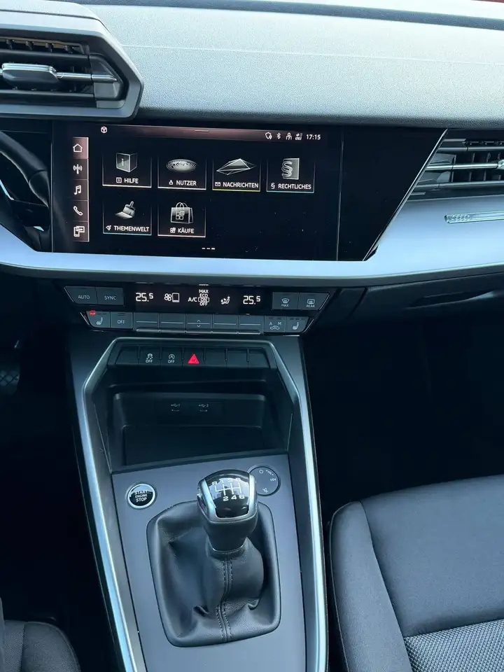 Audi A3 30 TFSI basis — Galería del vehículo 11