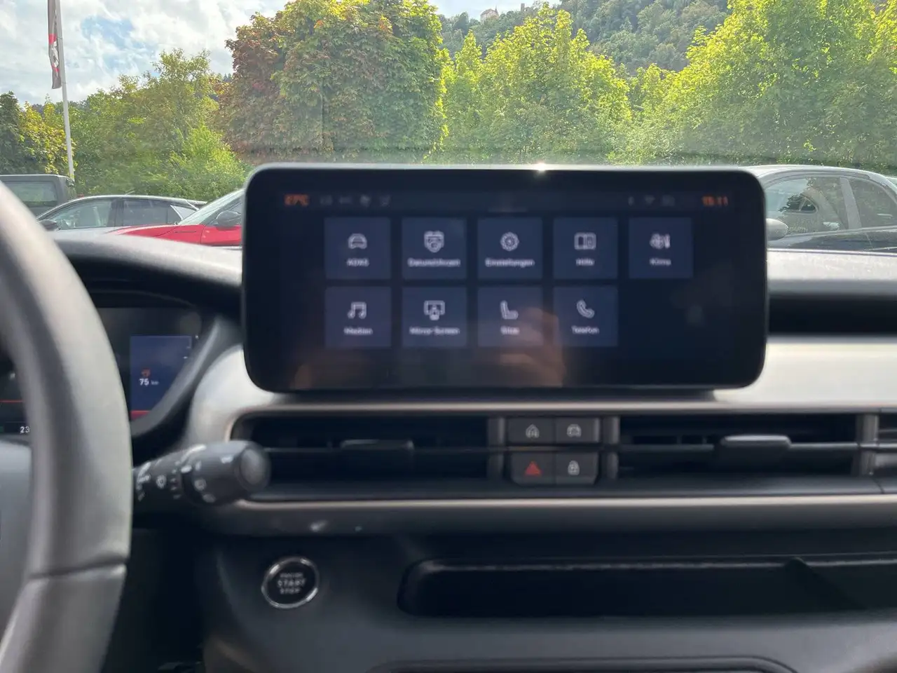 Jeep Avenger 1,2 DCT6 Mild-Hybrid Summit — معرض صور السيارة 10