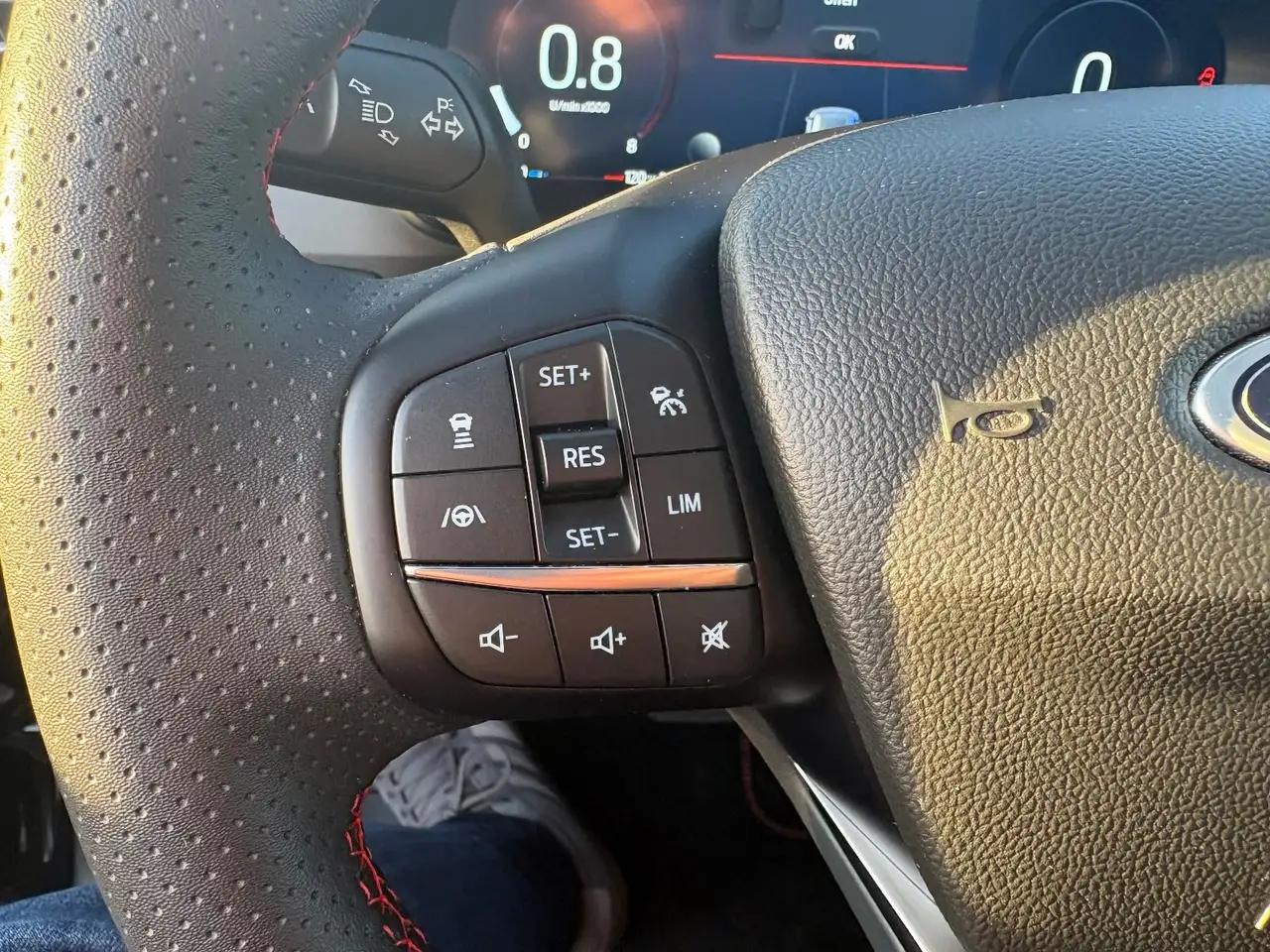 Ford Focus Turnier ST-LineX +LED+SYNC4 — Galerie du véhicule 14