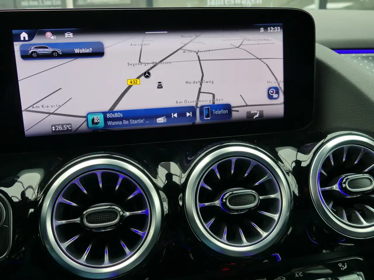 Mercedes-Benz GLA 180 GLA 180 Progressive ++R-Kamera+NightPaket+LED++ — معرض صور السيارة 14
