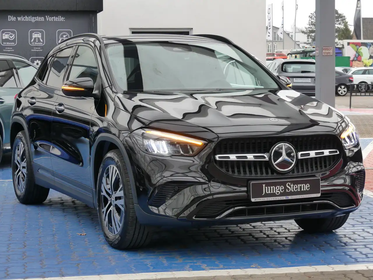 Mercedes-Benz GLA 180 GLA 180 Progressive ++R-Kamera+NightPaket+LED++ — معرض صور السيارة 12
