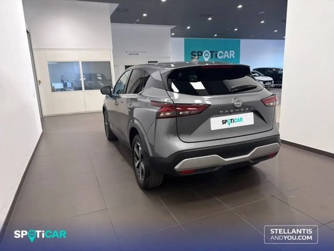 Nissan Qashqai DIG-T 103kW (140CV) mHEV 4x2 Acenta — Vehicle gallery 7