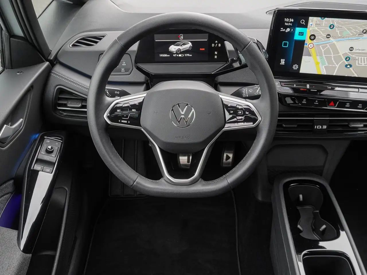 Volkswagen ID.3 Pro PANO MATRIX AHK NAVI KESSY — Galería del vehículo 12