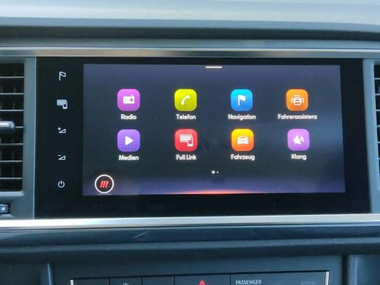 SEAT Ateca ATECA STYLE 1.5 TSI NAVI SITZH. BEHEIZB. LENKRAD — Vehicle gallery 22