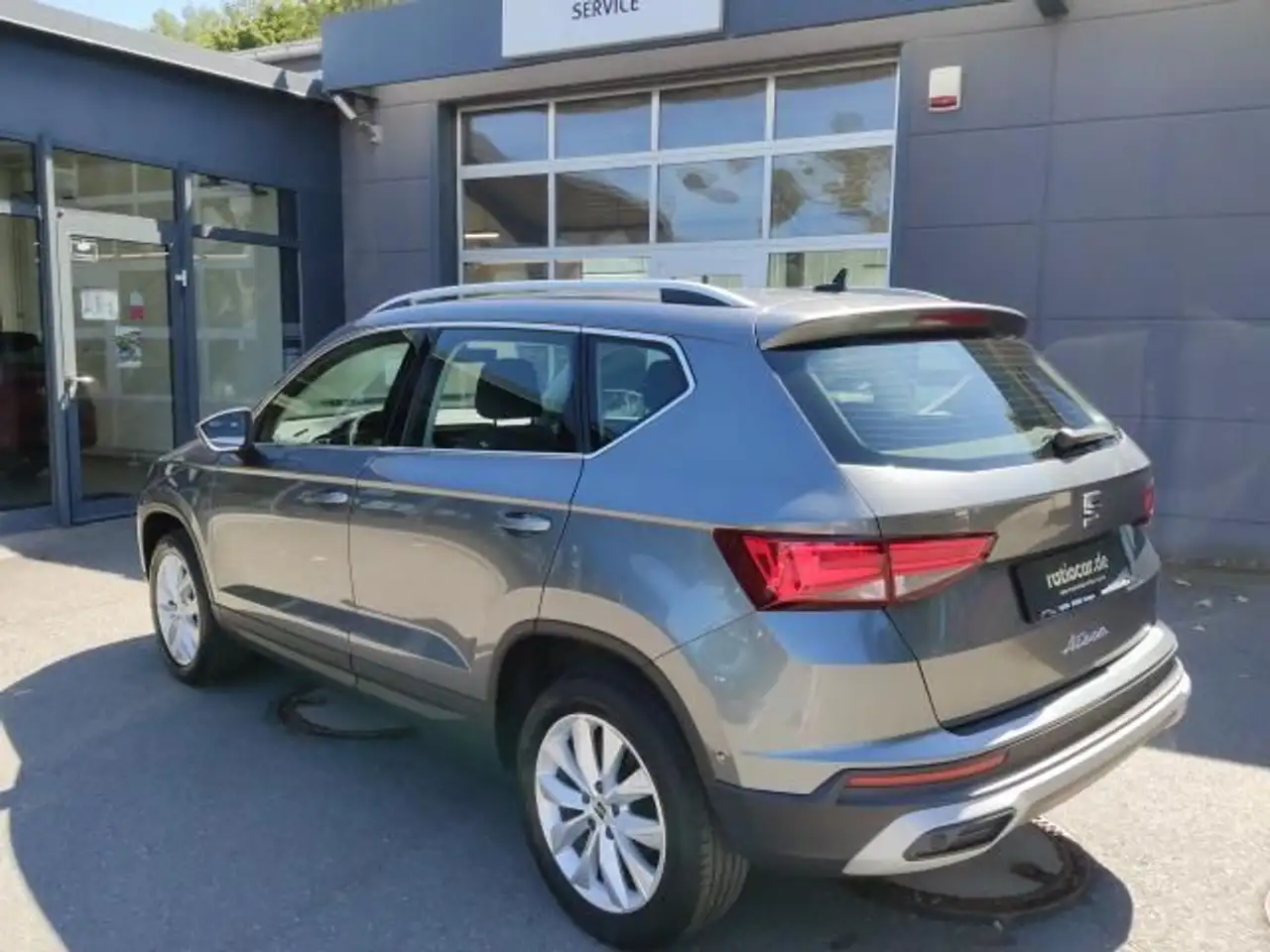 SEAT Ateca ATECA STYLE 1.5 TSI NAVI SITZH. BEHEIZB. LENKRAD — Vehicle gallery 3