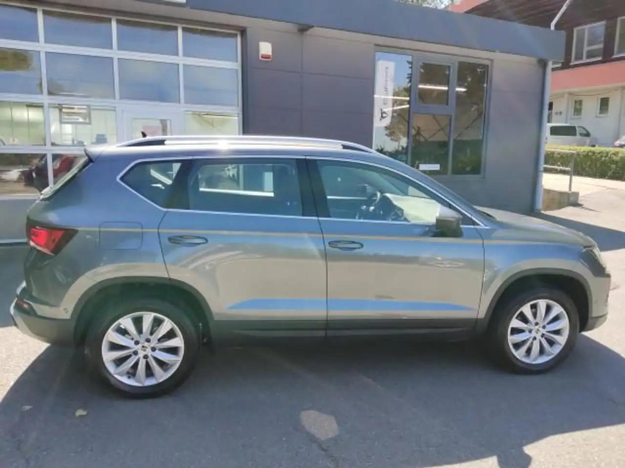 SEAT Ateca ATECA STYLE 1.5 TSI NAVI SITZH. BEHEIZB. LENKRAD — Vehicle gallery 8