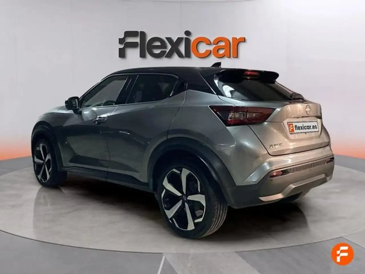 Nissan Juke DIG-T 84 kW (114 CV) 6M/T Tekna — معرض صور السيارة 5
