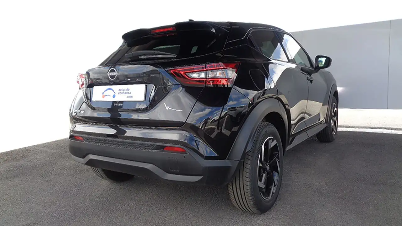 Nissan Juke DIG-T NCONECTA DCT — Vehicle gallery 2