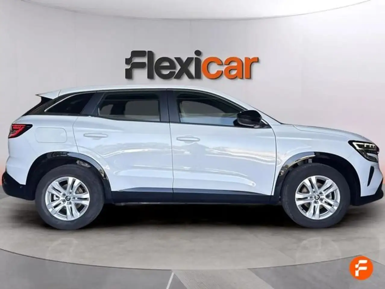 Renault Austral Evolution Mild Hybrid 103kW (140CV) — Vehicle gallery 3