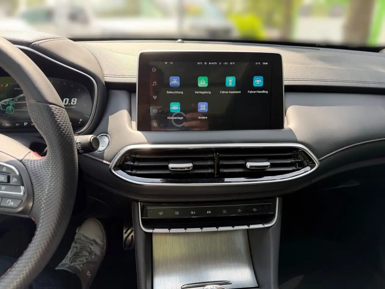 MG HS 1.5TGDI LUXURY Automatik*PANO*CarPlay*360°CAM — Vehicle gallery 9