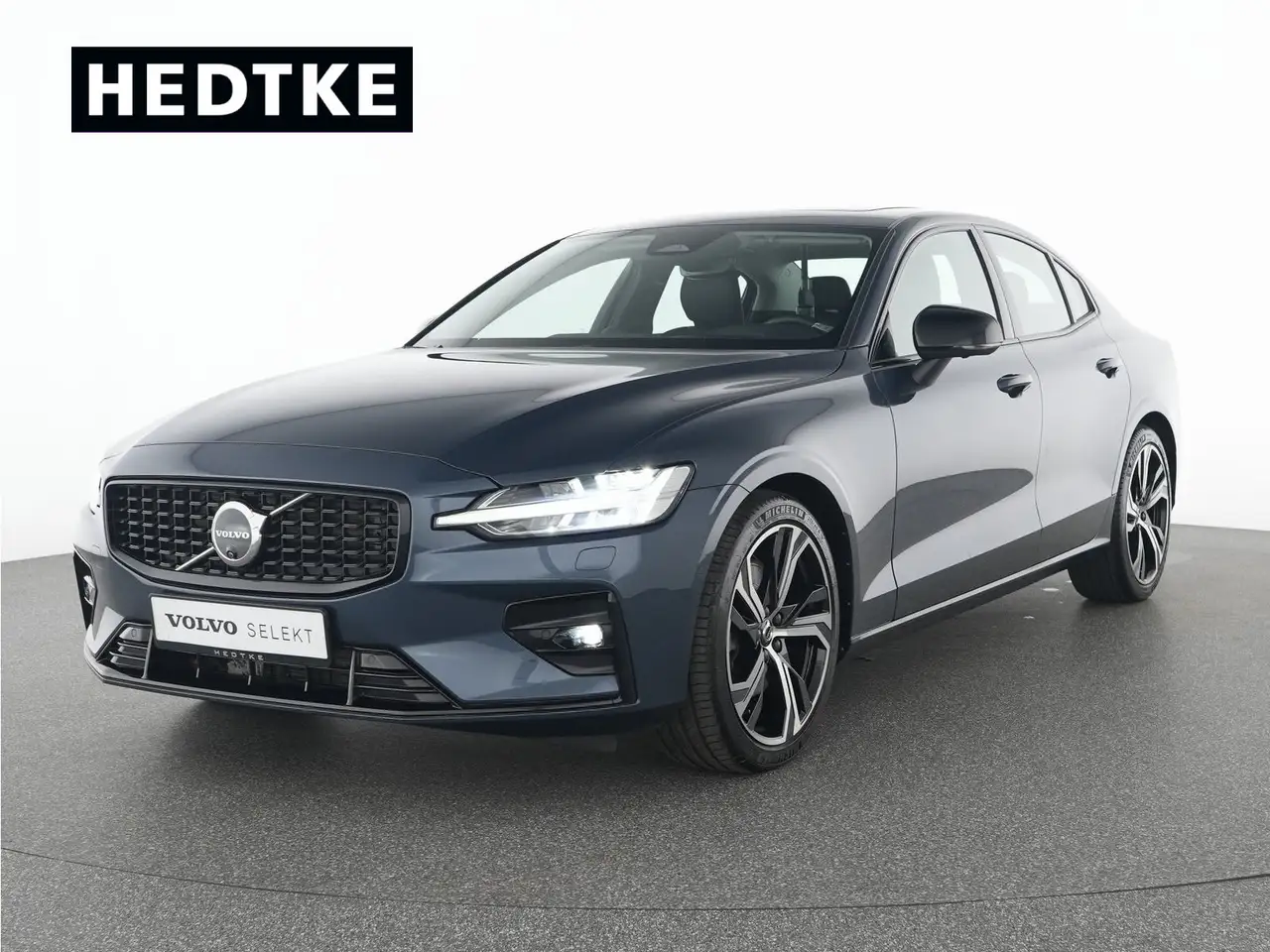 Volvo S60 B5 Benzin AWD Ultimate Dark B&W-SOUND*STHZ — Weiterstadt