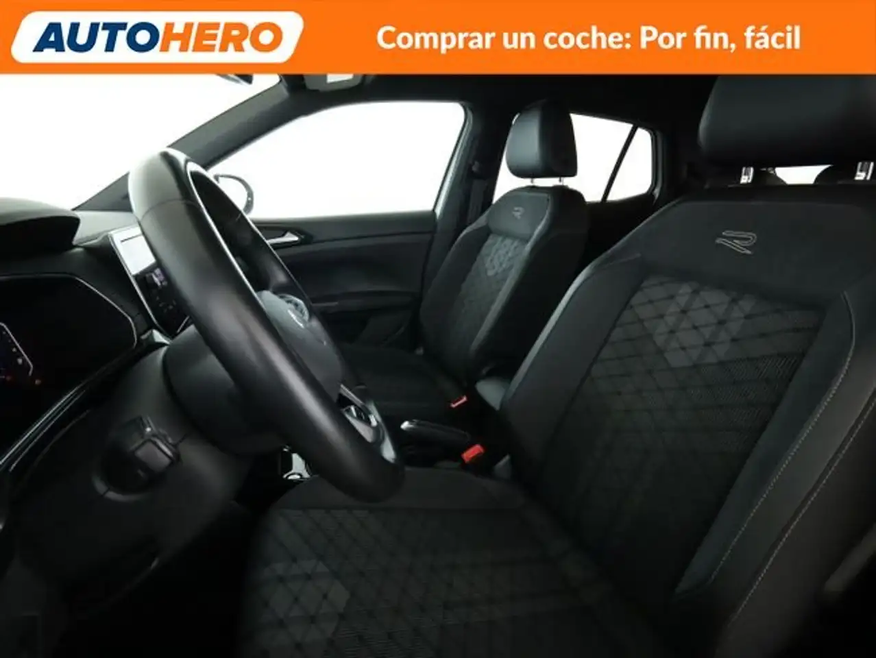 Volkswagen T-Cross 1.0 TSI R-Line — معرض صور السيارة 11