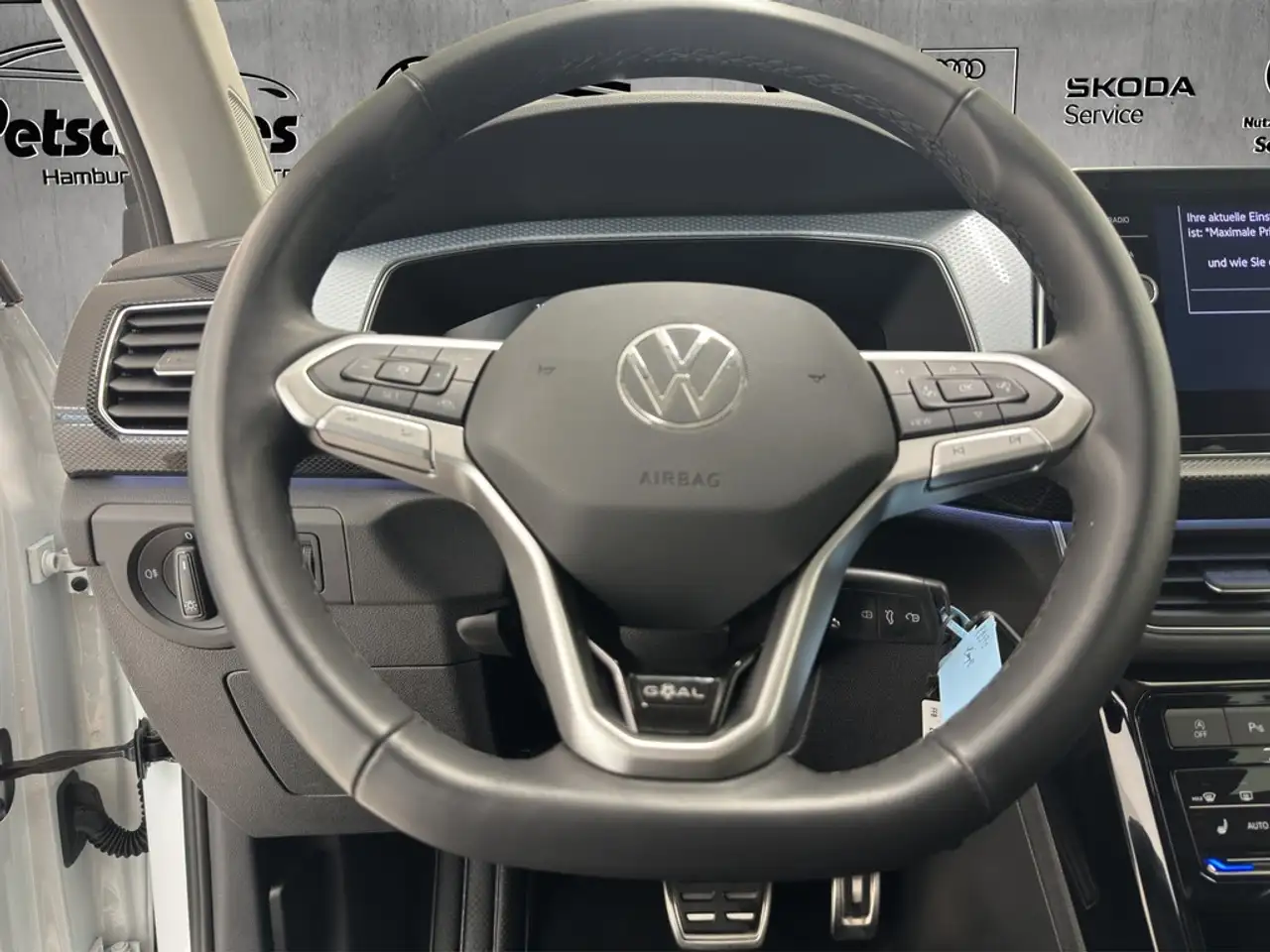 Volkswagen T-Cross Life 1.0 TSI DSG ACC/RFK/PDC/NAVI Goal — Galería del vehículo 10