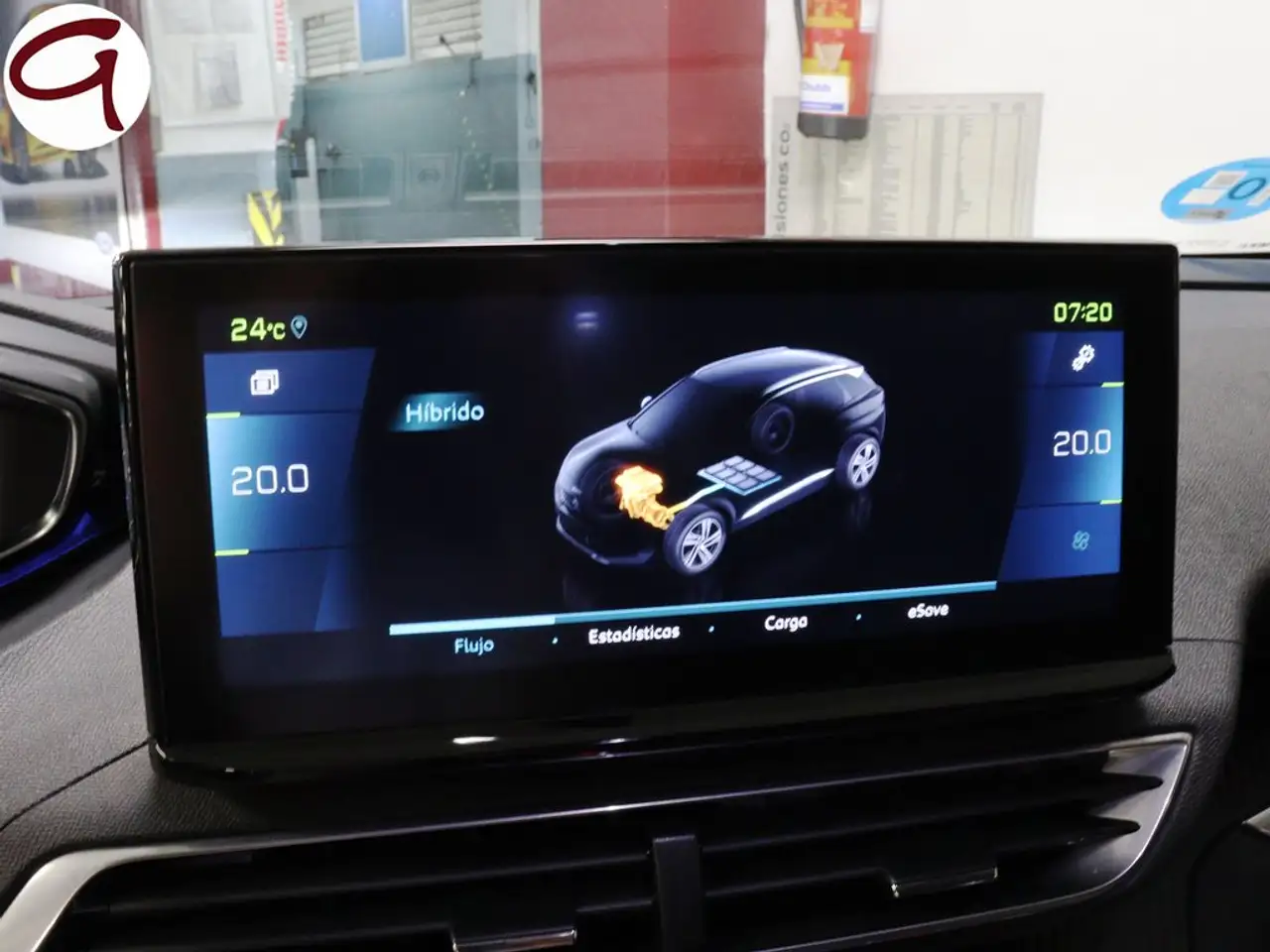 Peugeot 3008 HYB PHEV 180 Allure Pack e-EAT8 — Galerie du véhicule 11