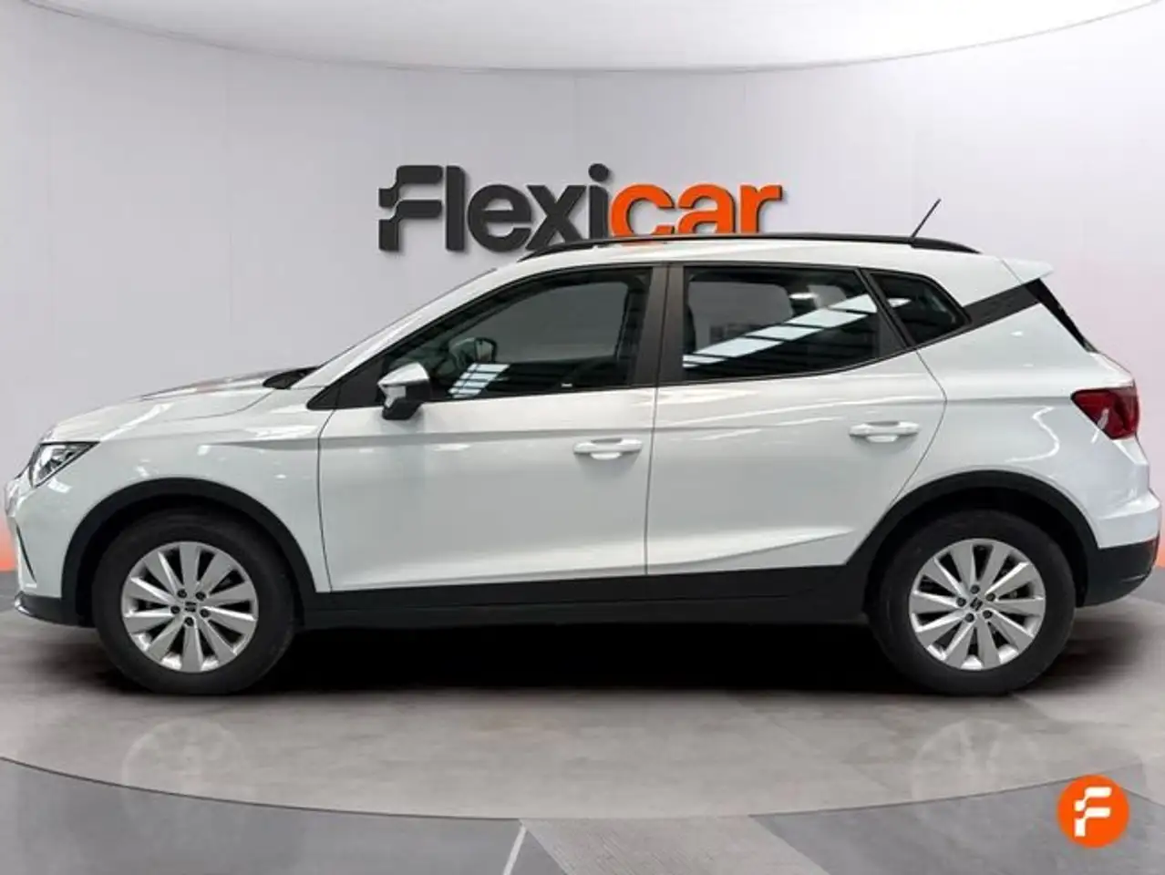 SEAT Arona 1.0 TSI 81kW DSG Style XL — Galería del vehículo 4