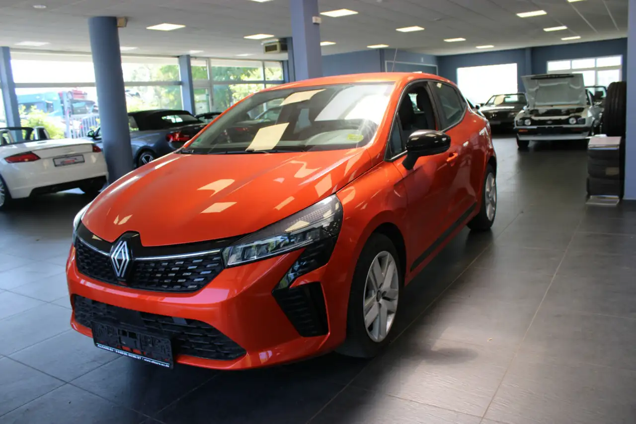 Renault Clio SCe 65 EVOLUTION — Vehicle gallery 3