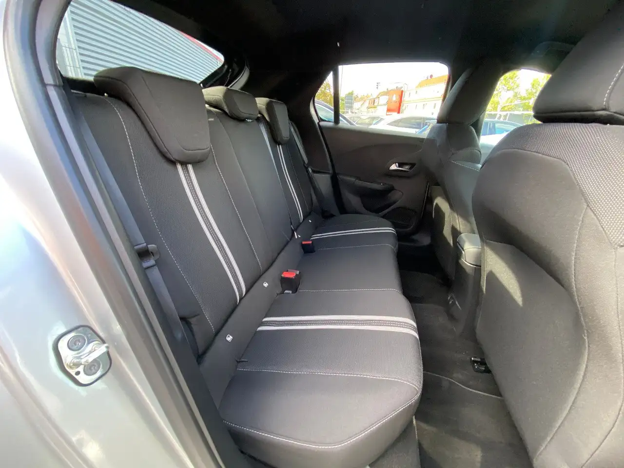 Opel Corsa F GS Tempo/Kamera/Sitzhz/CarPlay/Assistenz — Galerie du véhicule 15