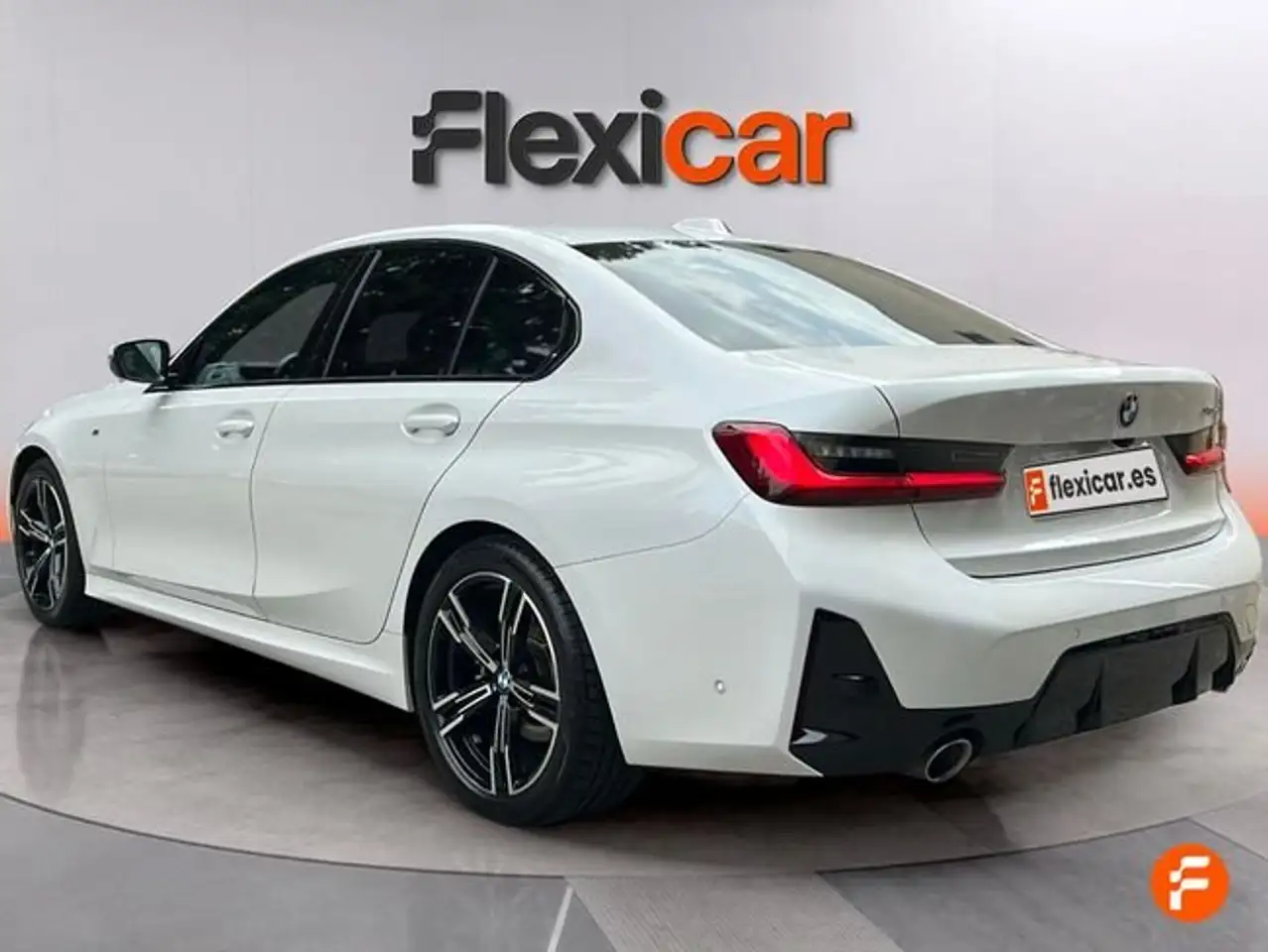 BMW 318 318d Auto. — Galerie du véhicule 4