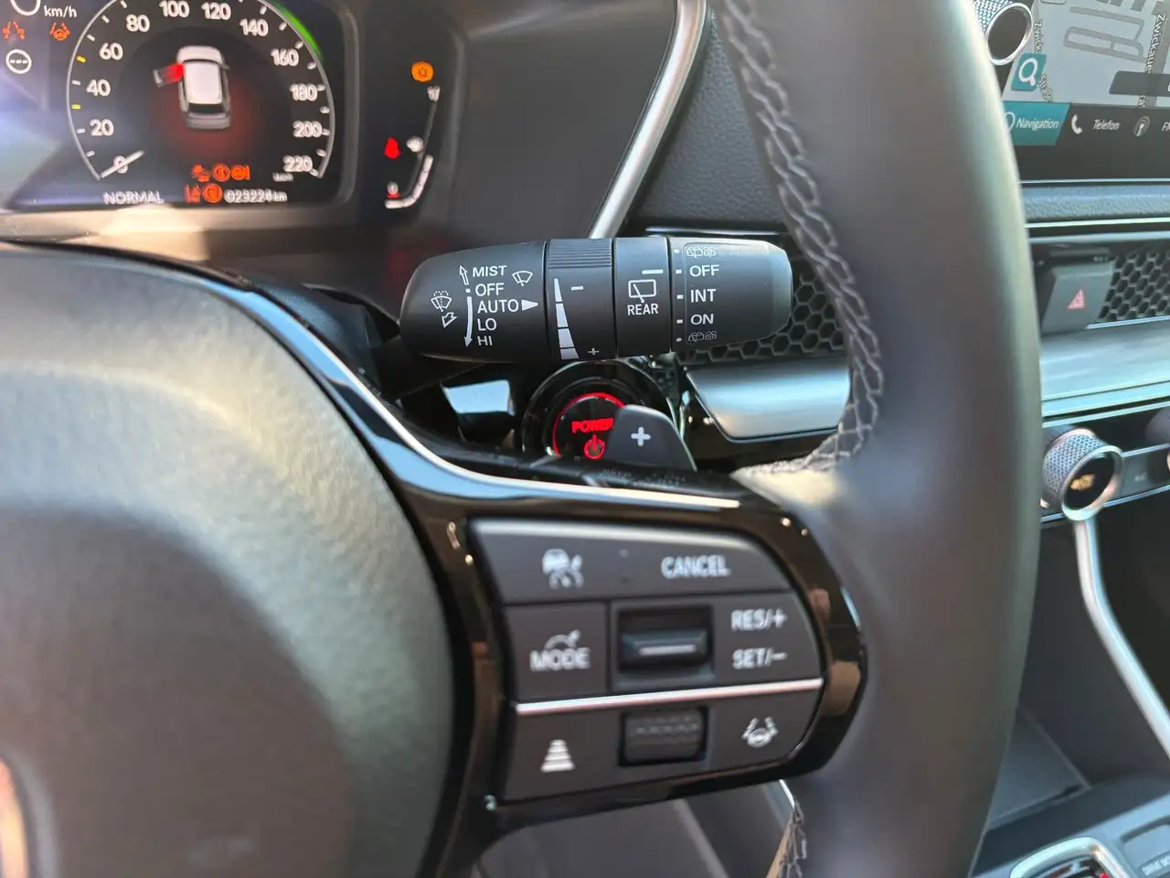 Honda CR-V 2,0 e:HEV Advance AWD Navi/LED/Kamera — معرض صور السيارة 20