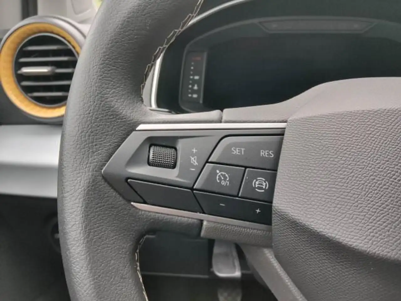 SEAT Ibiza IBIZA STYLE EDITION 1.0 TSI SITZHEIZ. DAB+ EPH — معرض صور السيارة 15