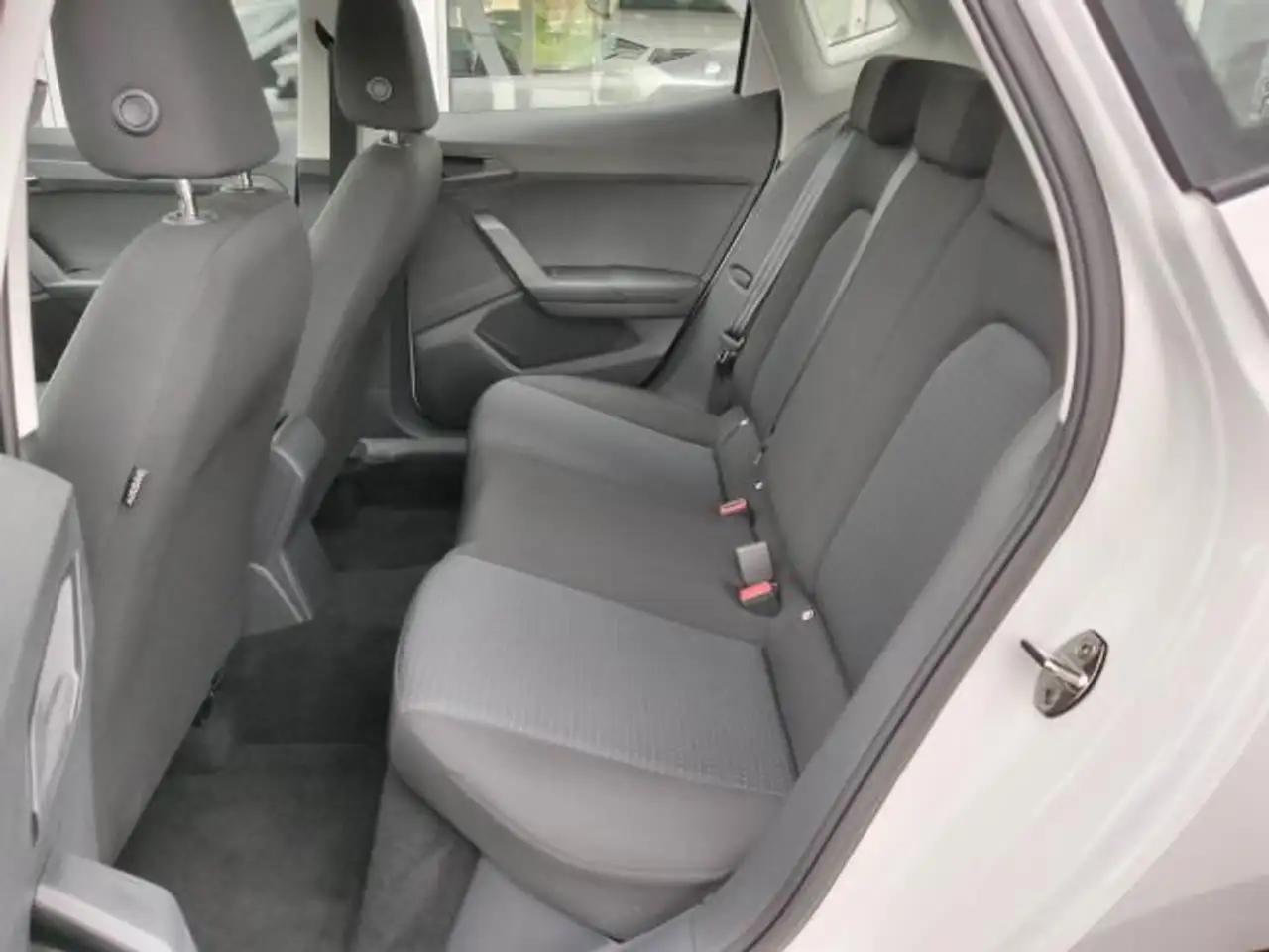 SEAT Ibiza IBIZA STYLE EDITION 1.0 TSI SITZHEIZ. DAB+ EPH — معرض صور السيارة 26