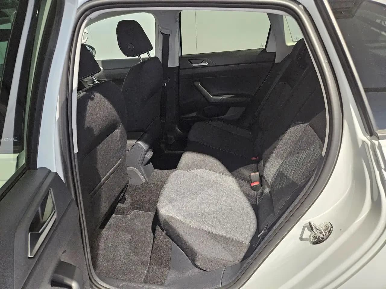Volkswagen Taigo 1.0 TSI Move AHK LED RFK Navi ACC LightAss — Galerie du véhicule 8