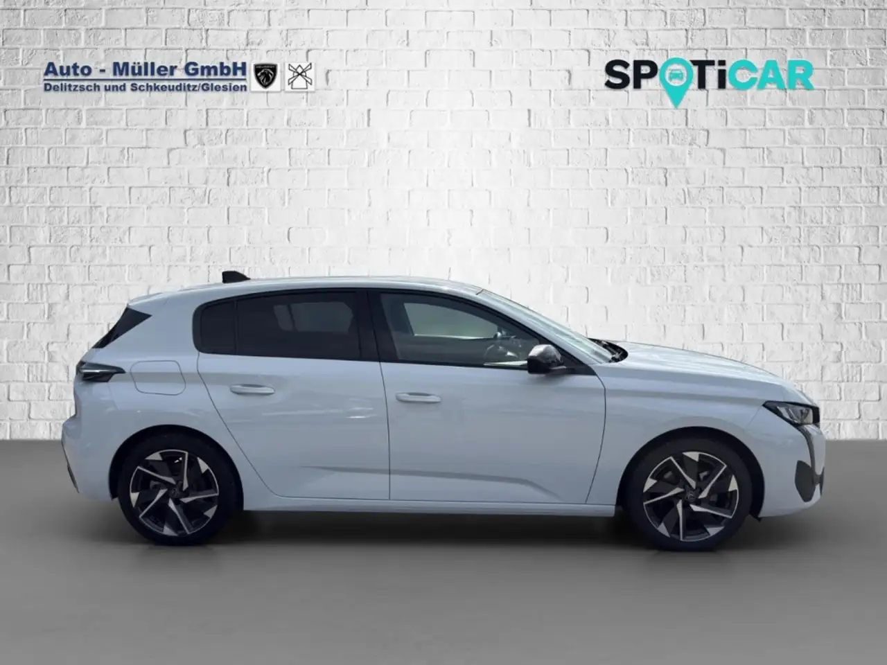 Peugeot 308 PureTech 130 1.2 EAT8 Allure Winterpaket7LED — Galerie du véhicule 4