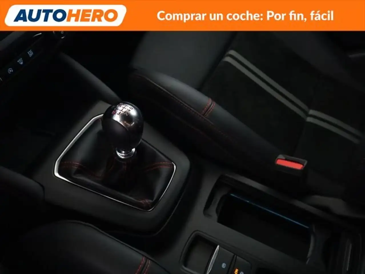 Ford Focus 2.3 Ecoboost ST — Galería del vehículo 31