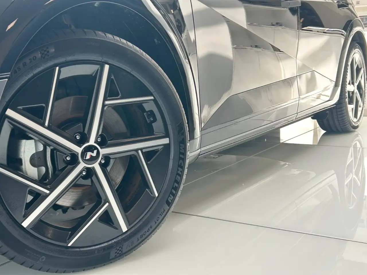 Hyundai IONIQ 5 N Line X 239kW *RW495KM*VirtCockpit*BOSE — Galerie du véhicule 8
