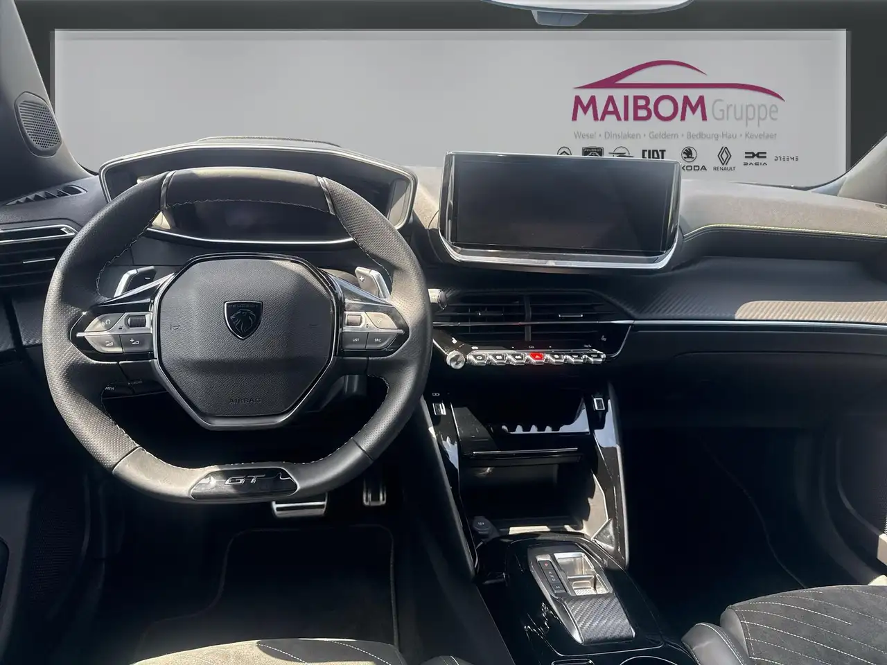 Peugeot 2008 GT Android Auto Metallic — Galería del vehículo 13