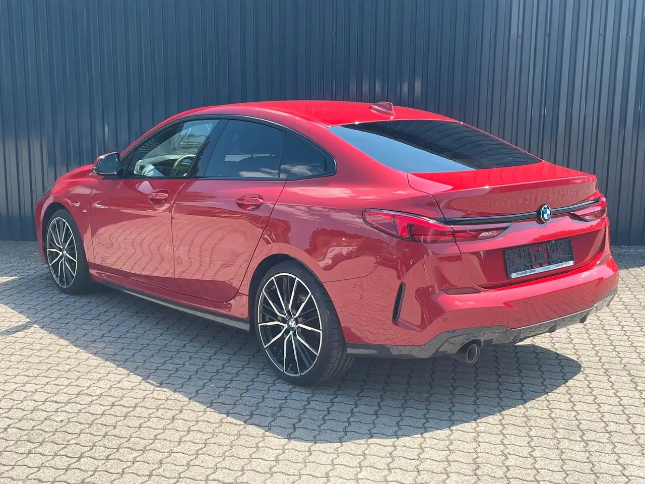 BMW 218 218i Gran Coupe M SPORT /Kamera/19"M-Rad/HarmKar — Galerie du véhicule 8