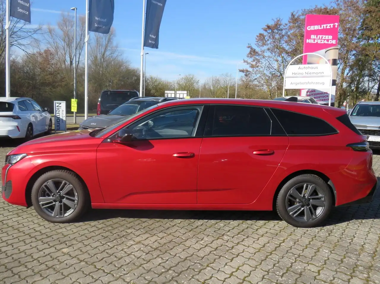 Peugeot 308 SW Allure *RFK*LM*DAB*LED*NAVI*SH*TEMP*PDC* — Galería del vehículo 9