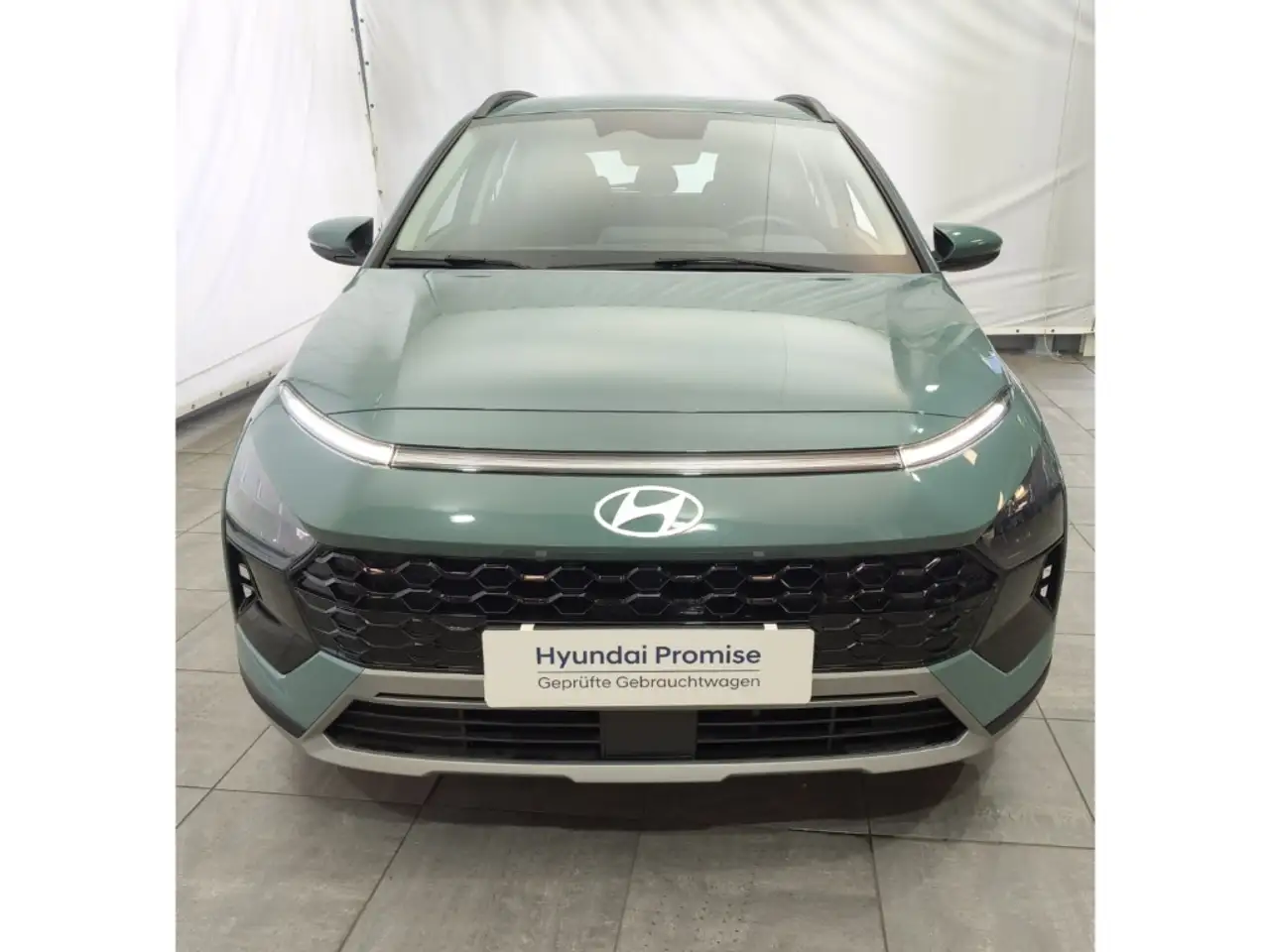 Hyundai BAYON Trend 2WD Navi Klimaauto Digitales Cockpit Bose LE — معرض صور السيارة 2