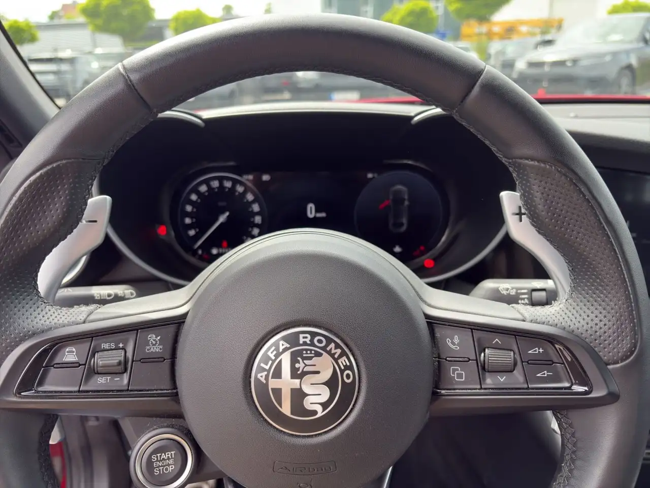 Alfa Romeo Giulia MY23 Veloce Komfort Paket — Galería del vehículo 11