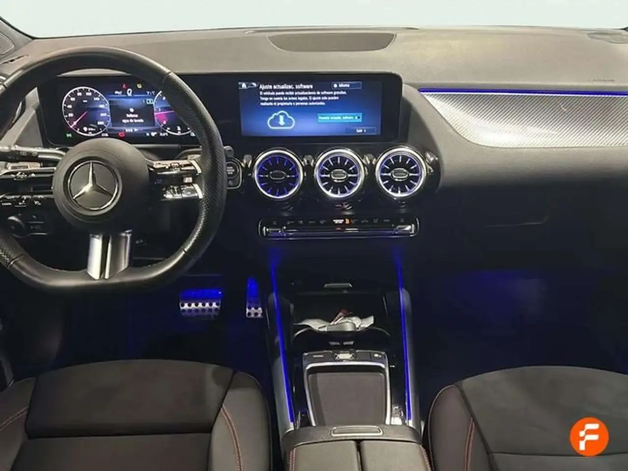 Mercedes-Benz GLA 220 220d 4Matic 8G-DCT — Vehicle gallery 11