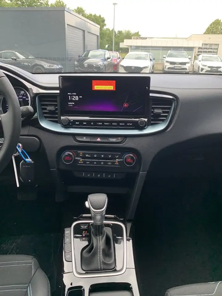 Kia Ceed / cee'd Sportswagon 1.0T 48V DCT 100 NIGHTLINE — Galerie du véhicule 21